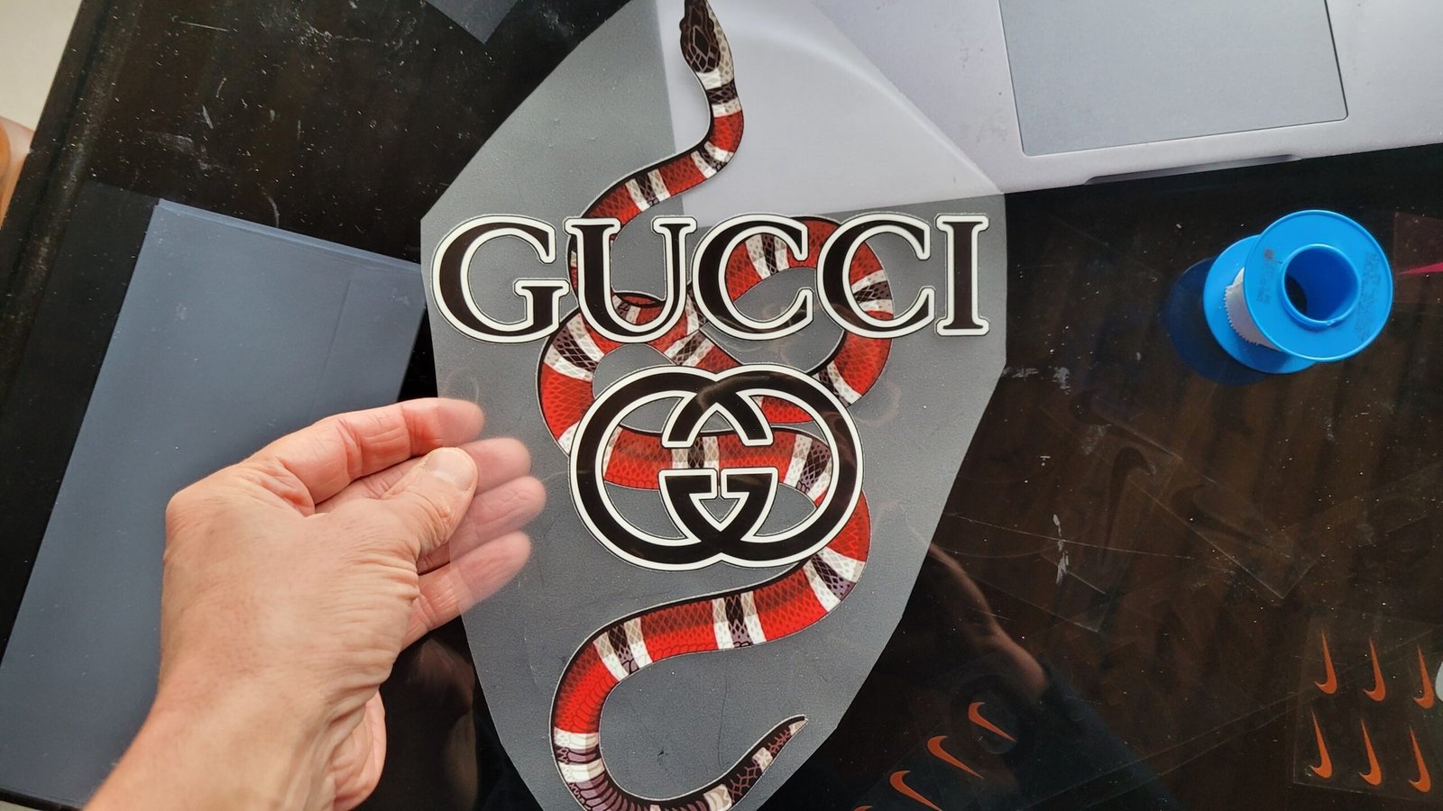 Gucci Snake Big Color Logo