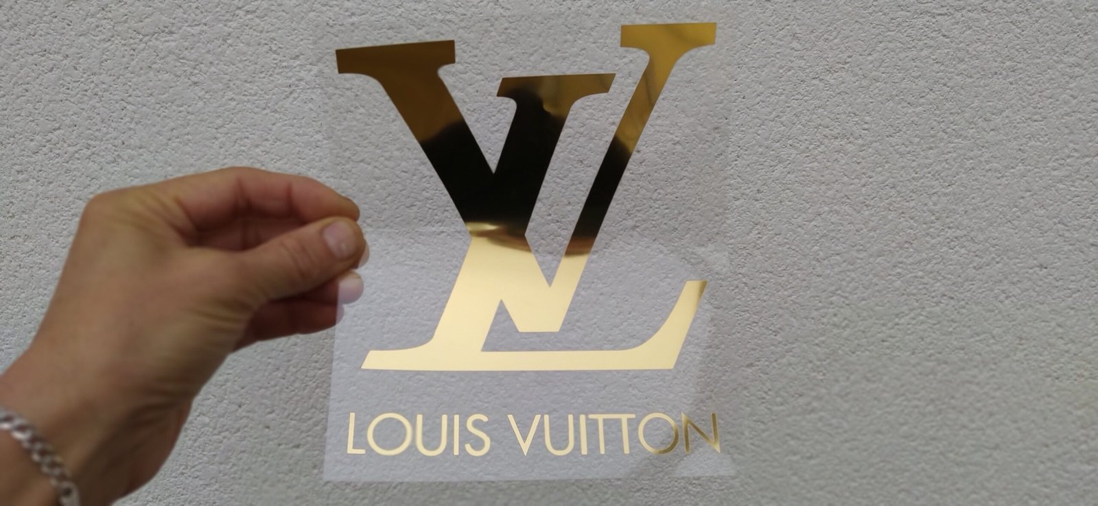 LV Luis Vuitton Logo Iron-on Decal (heat transfer) - Image 3