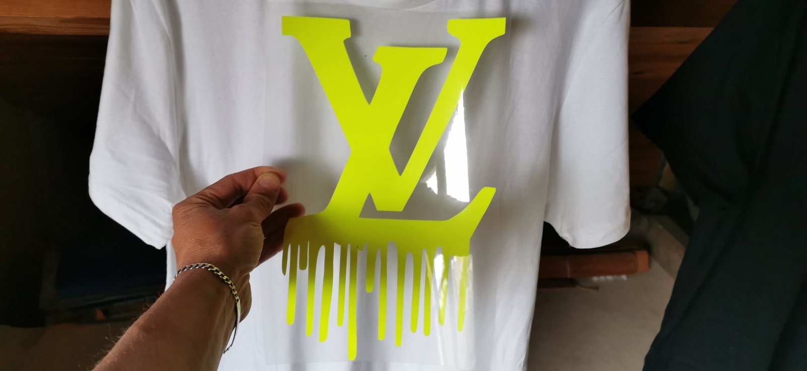 LV Louis Vuitton Logo Dripping Sticker Iron-on - Image 5