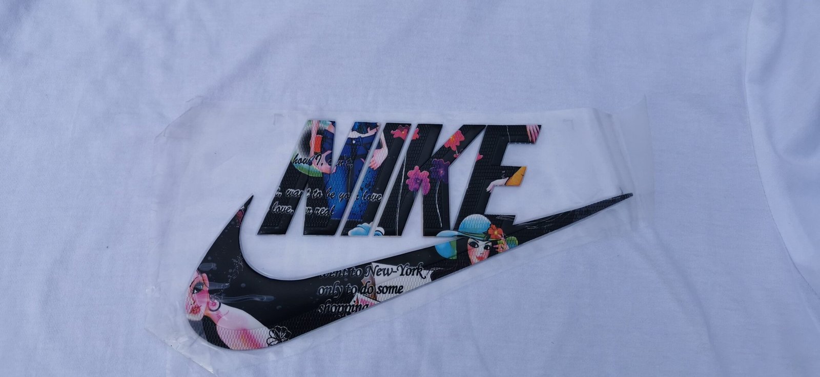 Nike 3D Big Color Logo
